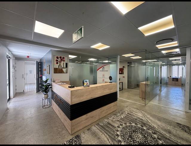 219M² OFFICE TO LET IN PAARDEVLEI